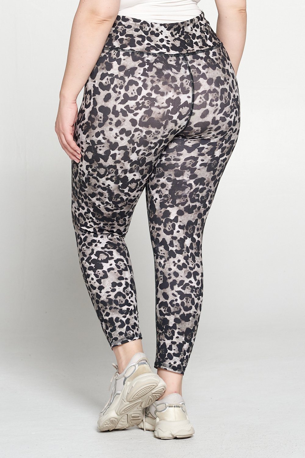+ Cheetah Airbrush 7/8 Legging - Plus Size