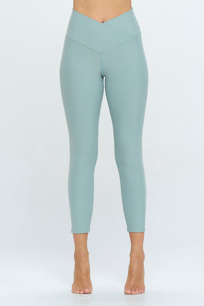 Cristina -Abyss Cross Over 7/8 Legging (High-Waist)