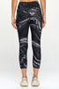Liz - B/W Marble w Pockets 7/8 Legging