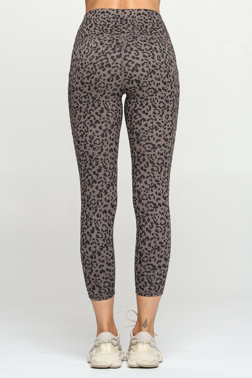 Liz - Brown Abstract Cheetah Pockets 7/8 Legging**FINAL SALE** – EVCR