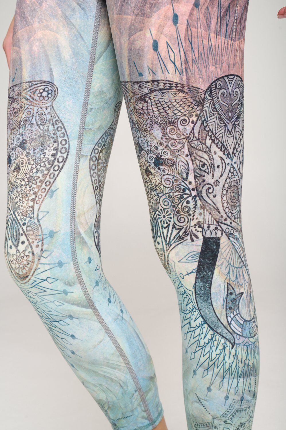 Evolution and Creation Active Yoga Legging Elephant Print Sz
