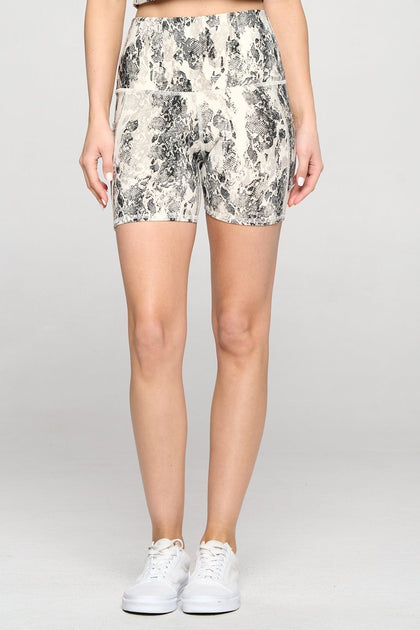 Mia Short - Snake Skin Tan w Pockets 5