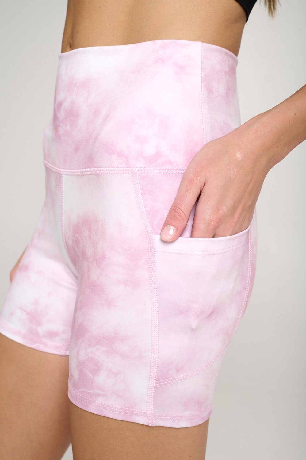Mia Shorts - Pink Cloud w Pockets 5" (High-Waist)