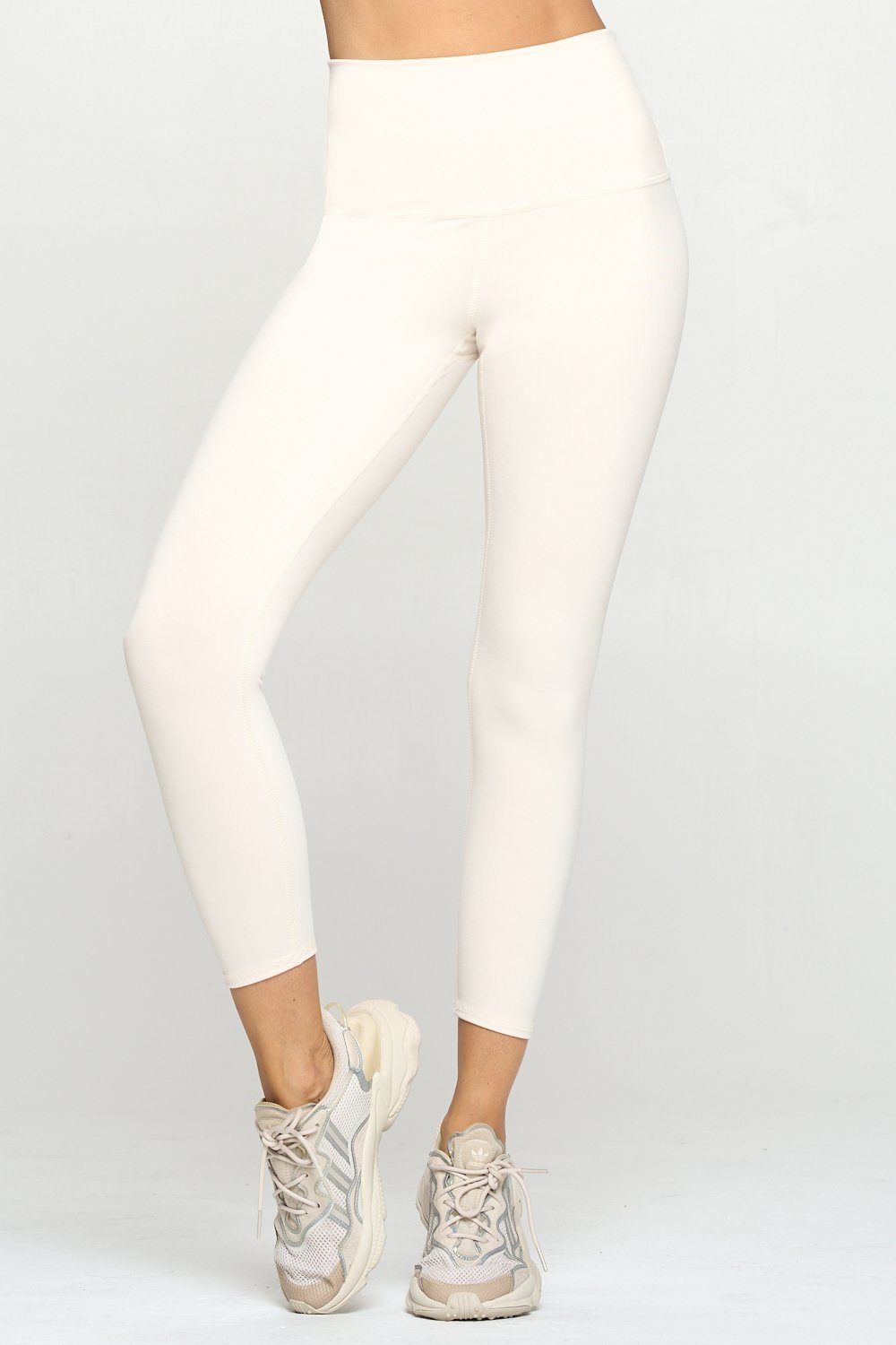 Mia - Snow White 7/8 Legging (High-Waist) – EVCR